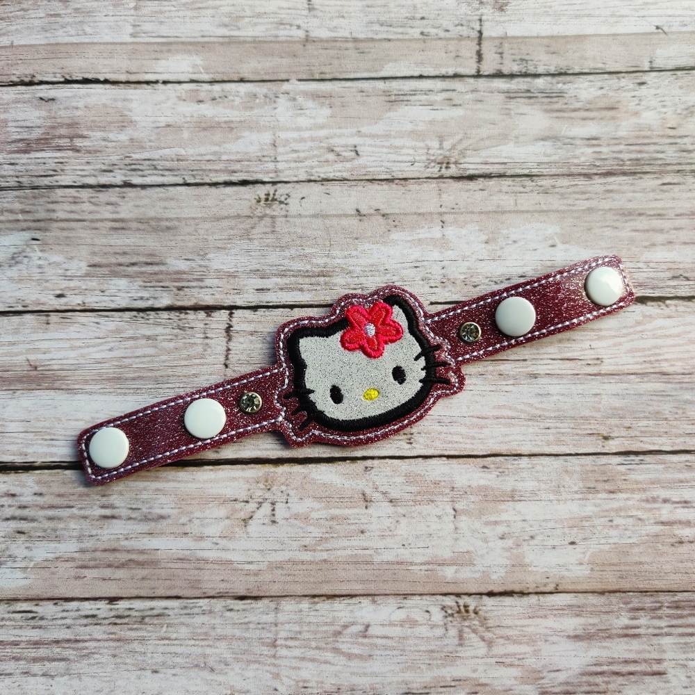 Hello Kitty ear saver mask extender